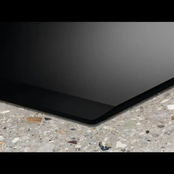 plaque-de-cuisson-induction-electrolux-4-zones (3) Plaque de cuisson induction - ELECTROLUX - 4 zones - 7350 W - L59 x P52 cm - Revêtement verre - Noir